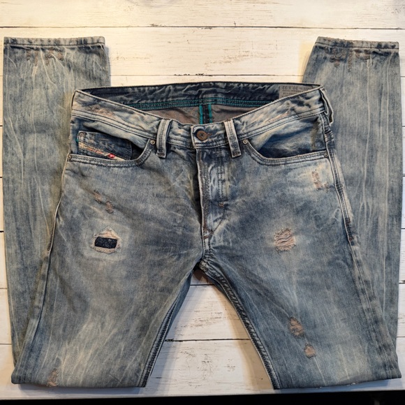 Diesel Thanaz Slim Skinny Jeans size 30 Wash 813z Ditressed Patched - Picture 13 of 16